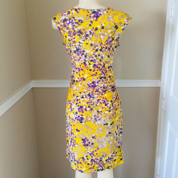  LIKE NEW Body Hugging Summer Yellow Dress - Picture 2 of 4
